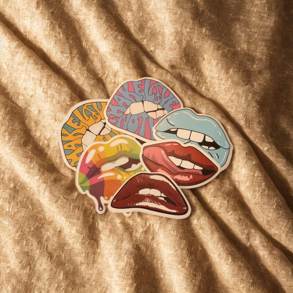 Stickers décoratifs représentant des bouches, inclus dans la box coquine Lechebox